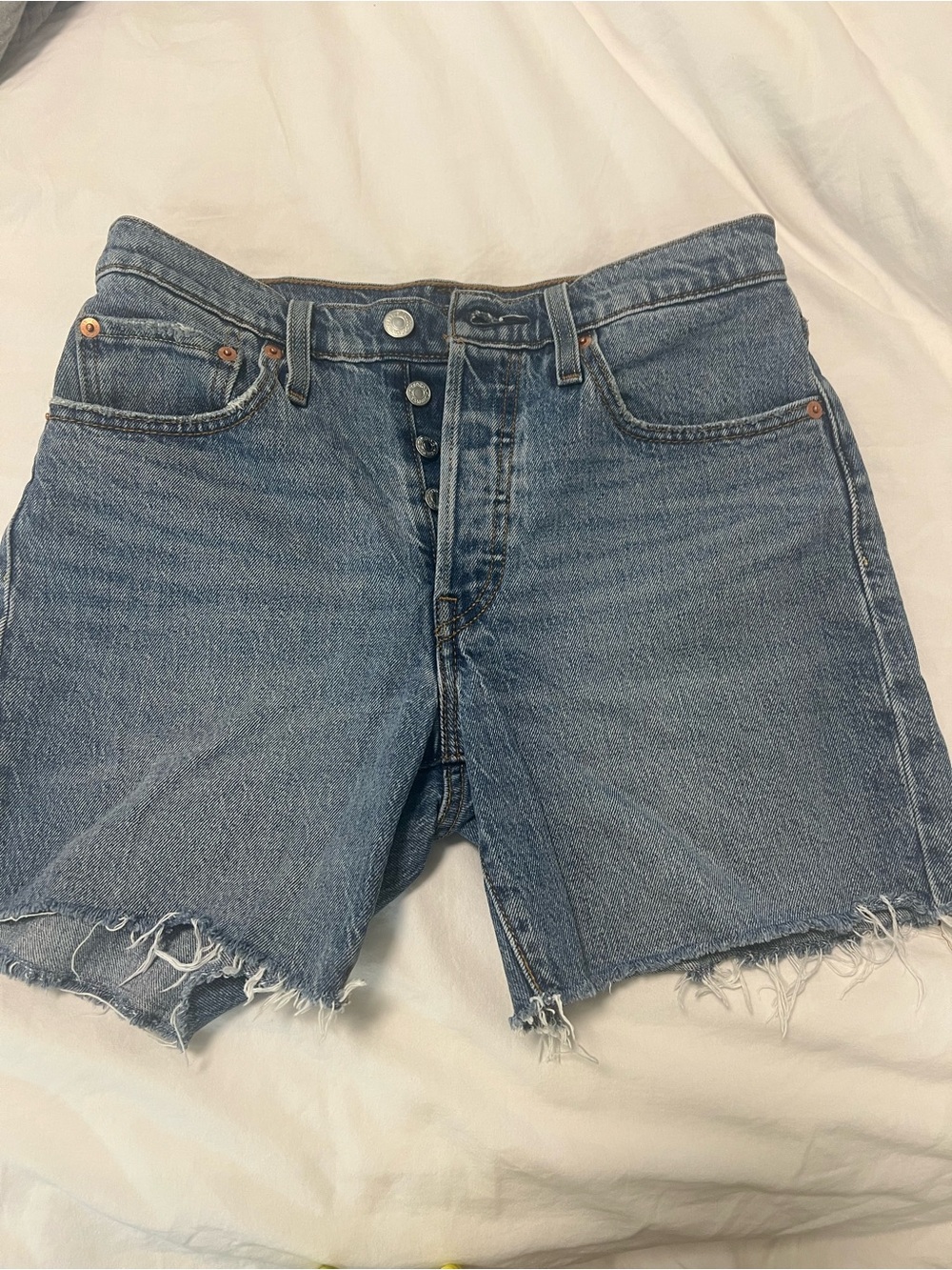 Levi's 501 mid thigh jean shorts
